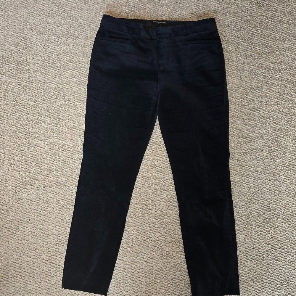 Black Velvet Sloan Pants – Banana Republic